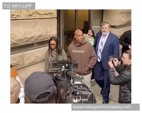 美网友热议快船教练泰伦卢涉赌事件引发热议球队前景堪忧