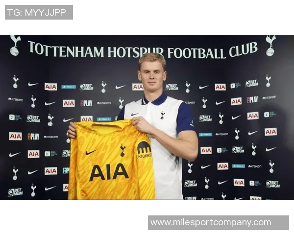 英媒报道弗兰克教练职位稳固球队承诺转会市场全力支持